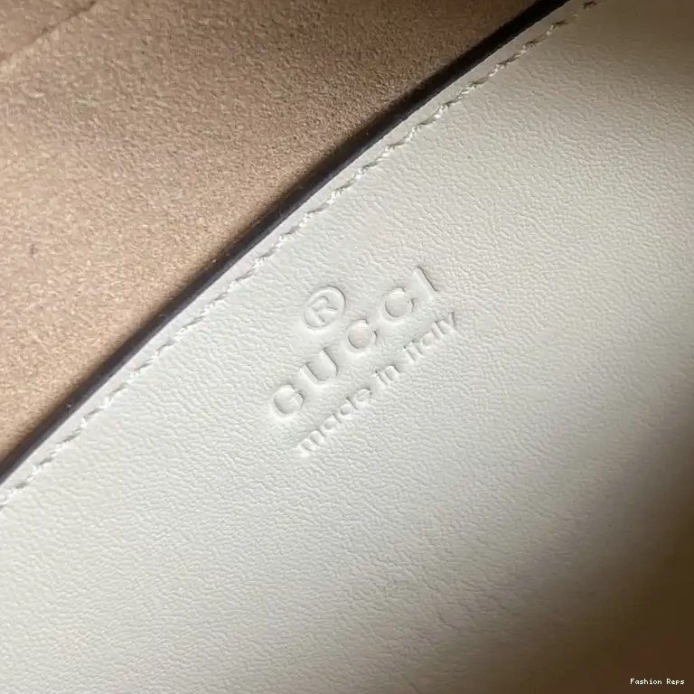 Fashion Reps 2110YA0010 Bags Gucci 0506